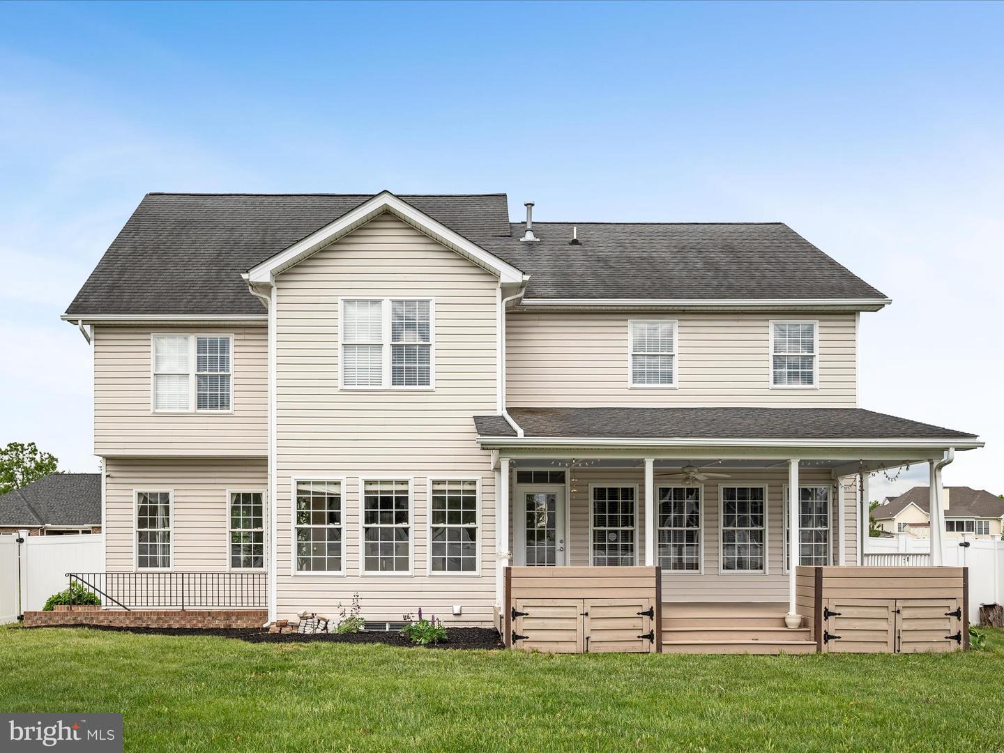226 TAGGART DR, WINCHESTER, Virginia 22602, 4 Bedrooms Bedrooms, 12 Rooms Rooms,3 BathroomsBathrooms,Residential,For sale,226 TAGGART DR,VAFV2033686 MLS # VAFV2033686