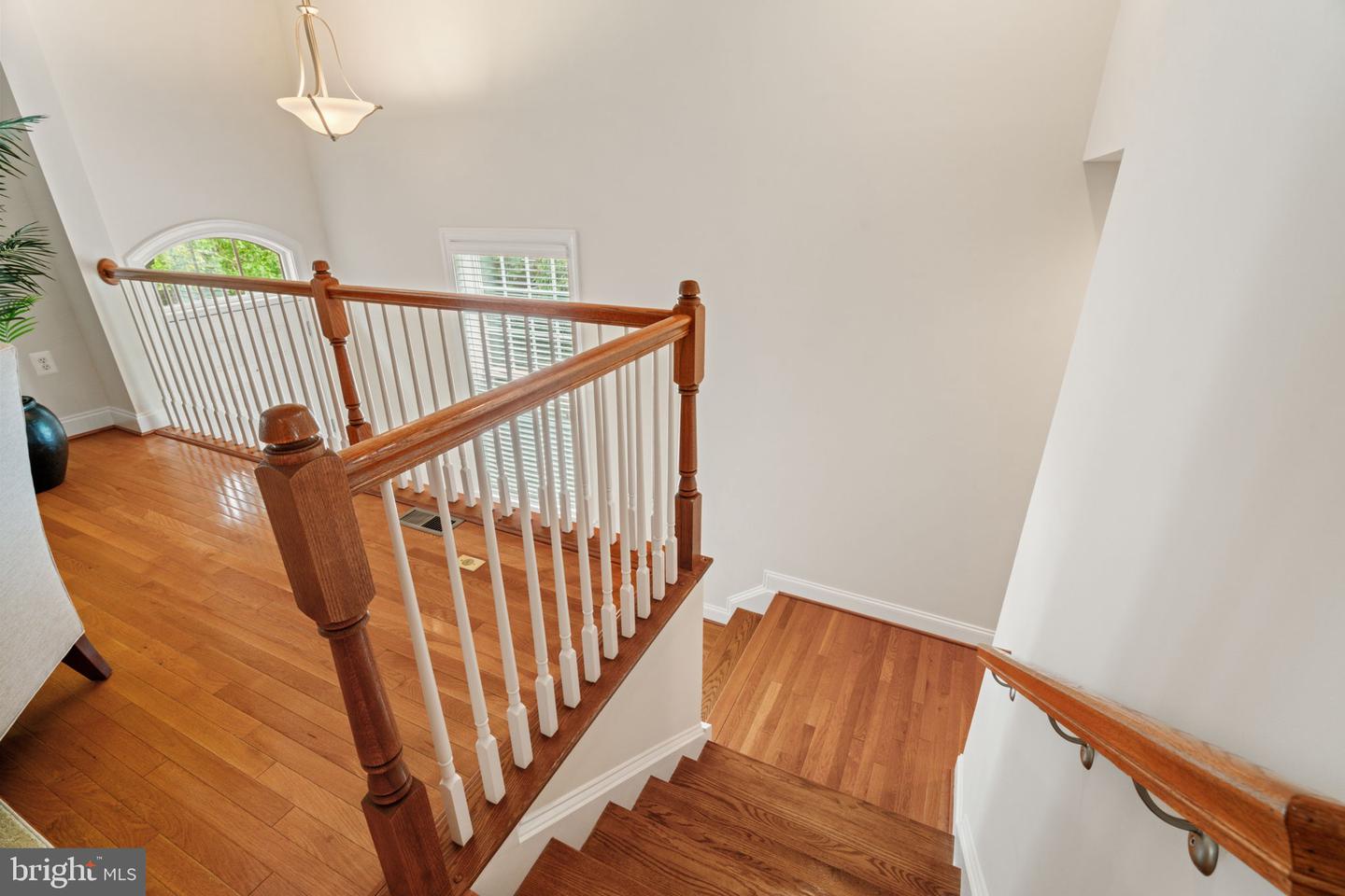 8015 RESERVE WAY, VIENNA, Virginia 22182, 3 Bedrooms Bedrooms, ,2 BathroomsBathrooms,Residential,For sale,8015 RESERVE WAY,VAFX2236704 MLS # VAFX2236704