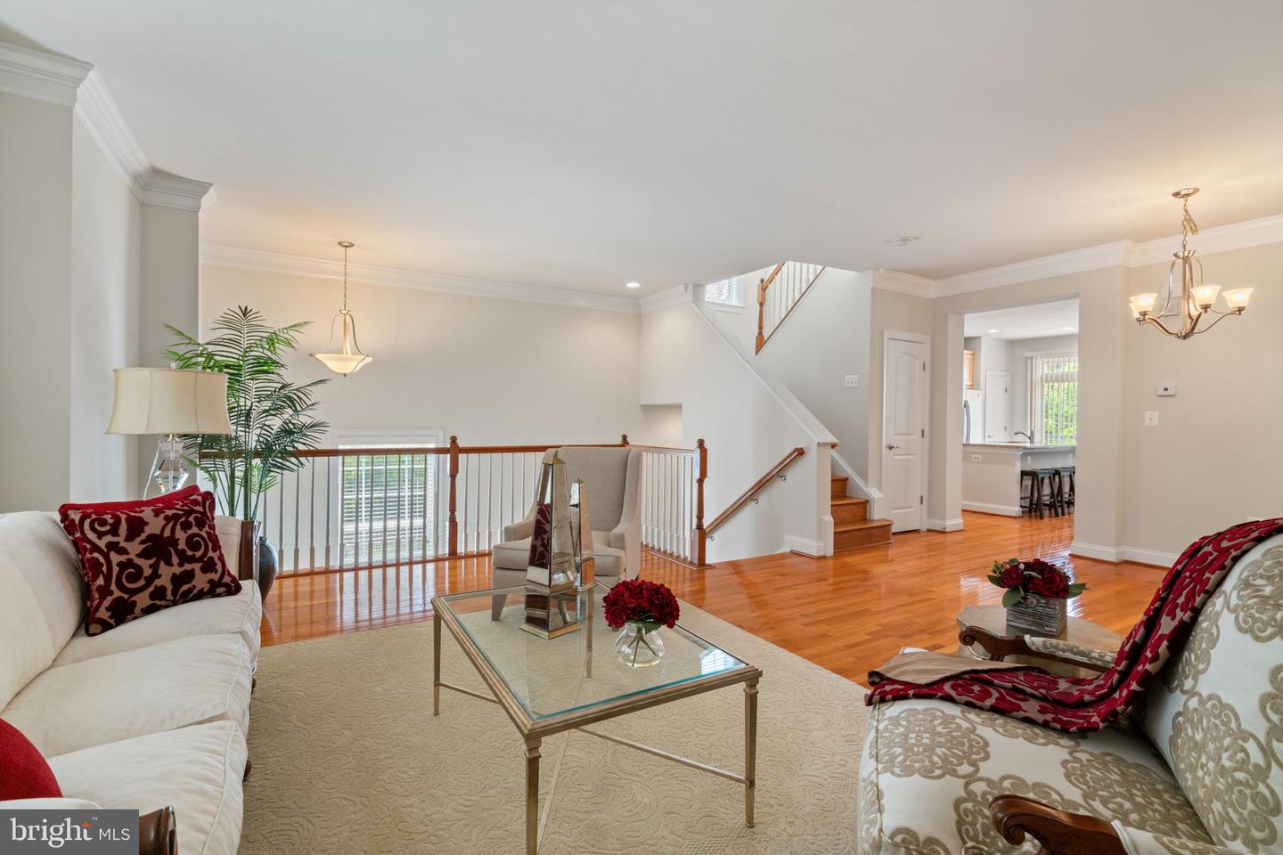 8015 RESERVE WAY, VIENNA, Virginia 22182, 3 Bedrooms Bedrooms, ,2 BathroomsBathrooms,Residential,For sale,8015 RESERVE WAY,VAFX2236704 MLS # VAFX2236704