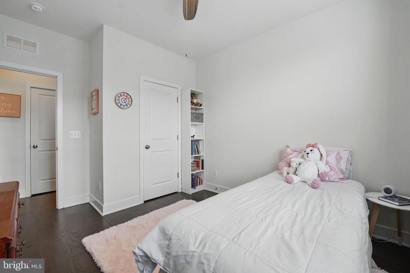 23032 LAVALLETTE SQ, BRAMBLETON, Virginia 20148, 3 Bedrooms Bedrooms, 15 Rooms Rooms,2 BathroomsBathrooms,Residential,For sale,23032 LAVALLETTE SQ,VALO2094942 MLS # VALO2094942