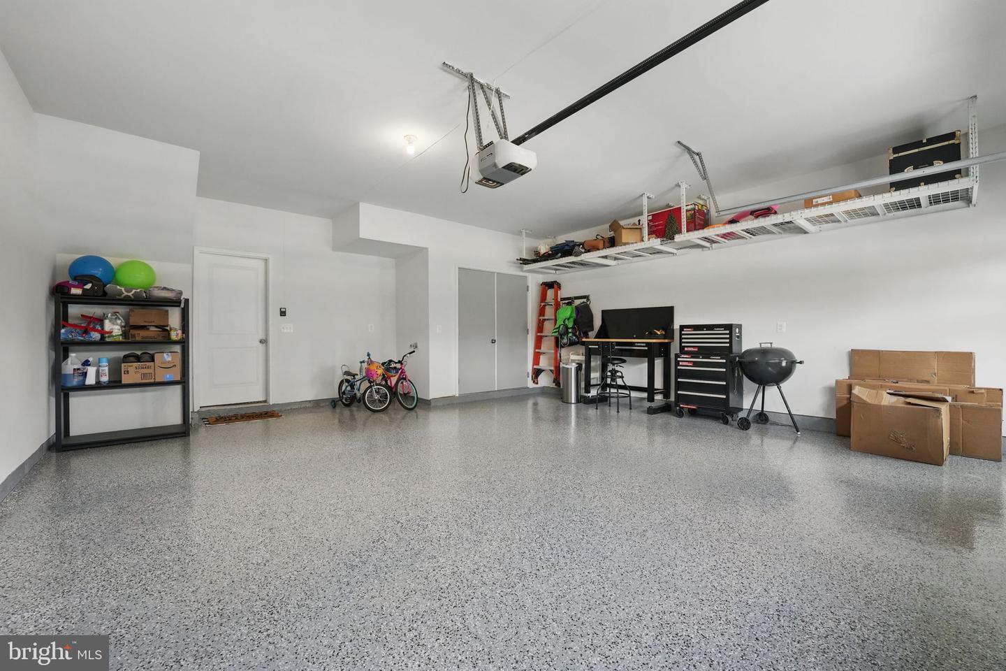 23032 LAVALLETTE SQ, BRAMBLETON, Virginia 20148, 3 Bedrooms Bedrooms, 15 Rooms Rooms,2 BathroomsBathrooms,Residential,For sale,23032 LAVALLETTE SQ,VALO2094942 MLS # VALO2094942