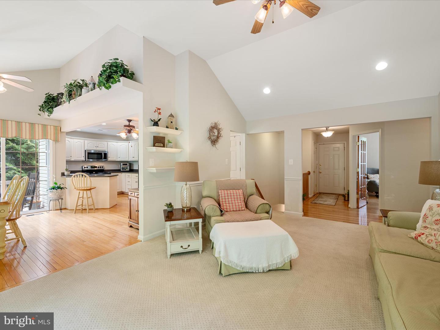 108 EAGLE DR, CROSS JUNCTION, Virginia 22625, 4 Bedrooms Bedrooms, ,3 BathroomsBathrooms,Residential,For sale,108 EAGLE DR,VAFV2033748 MLS # VAFV2033748