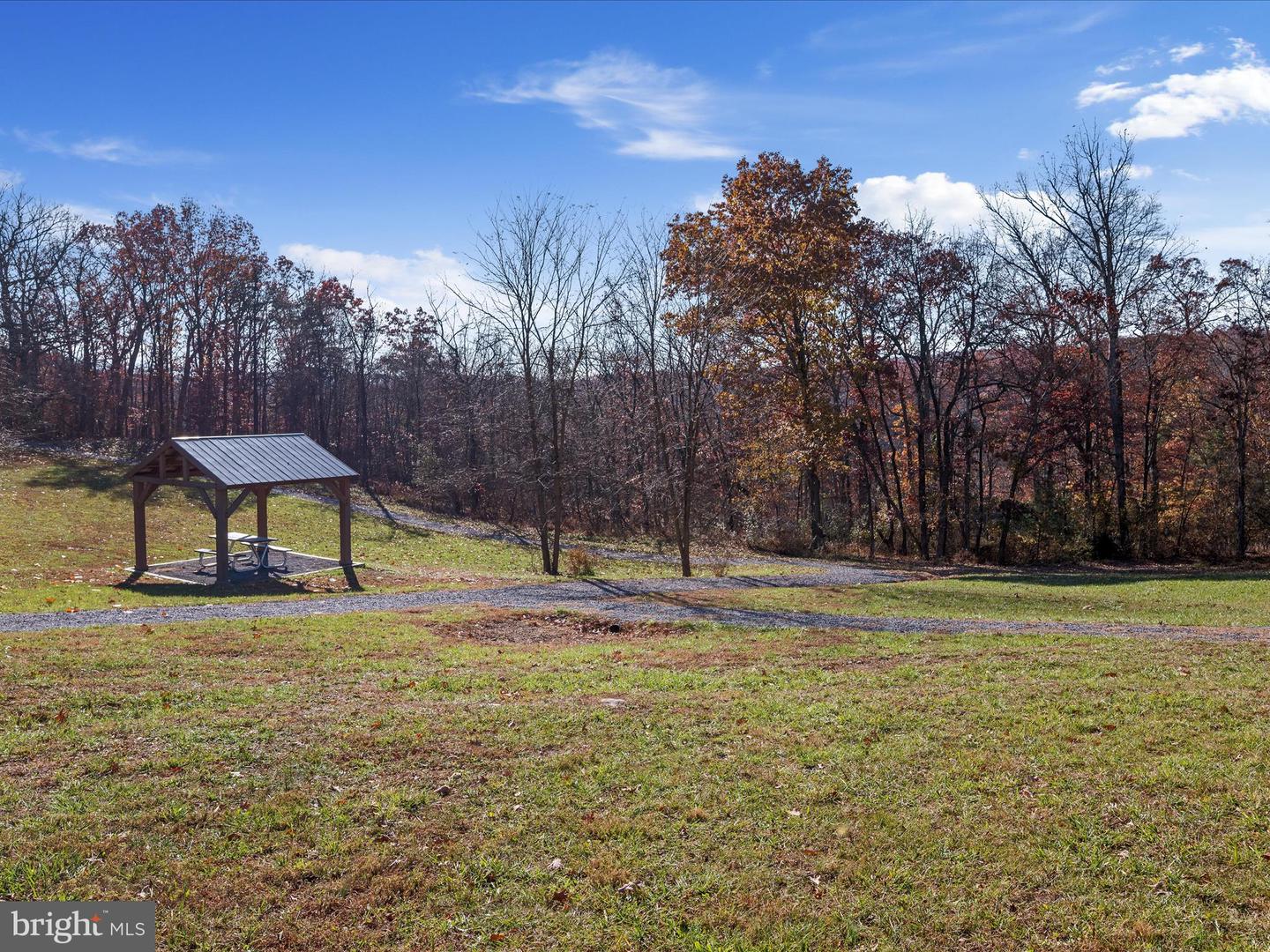 108 EAGLE DR, CROSS JUNCTION, Virginia 22625, 4 Bedrooms Bedrooms, ,3 BathroomsBathrooms,Residential,For sale,108 EAGLE DR,VAFV2033748 MLS # VAFV2033748