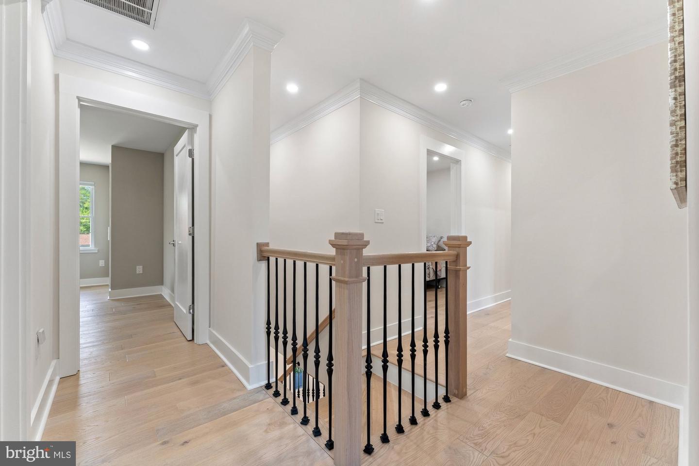 3105 SAVOY DR, FAIRFAX, Virginia 22031, 5 Bedrooms Bedrooms, ,3 BathroomsBathrooms,Residential,For sale,3105 SAVOY DR,VAFX2237054 MLS # VAFX2237054