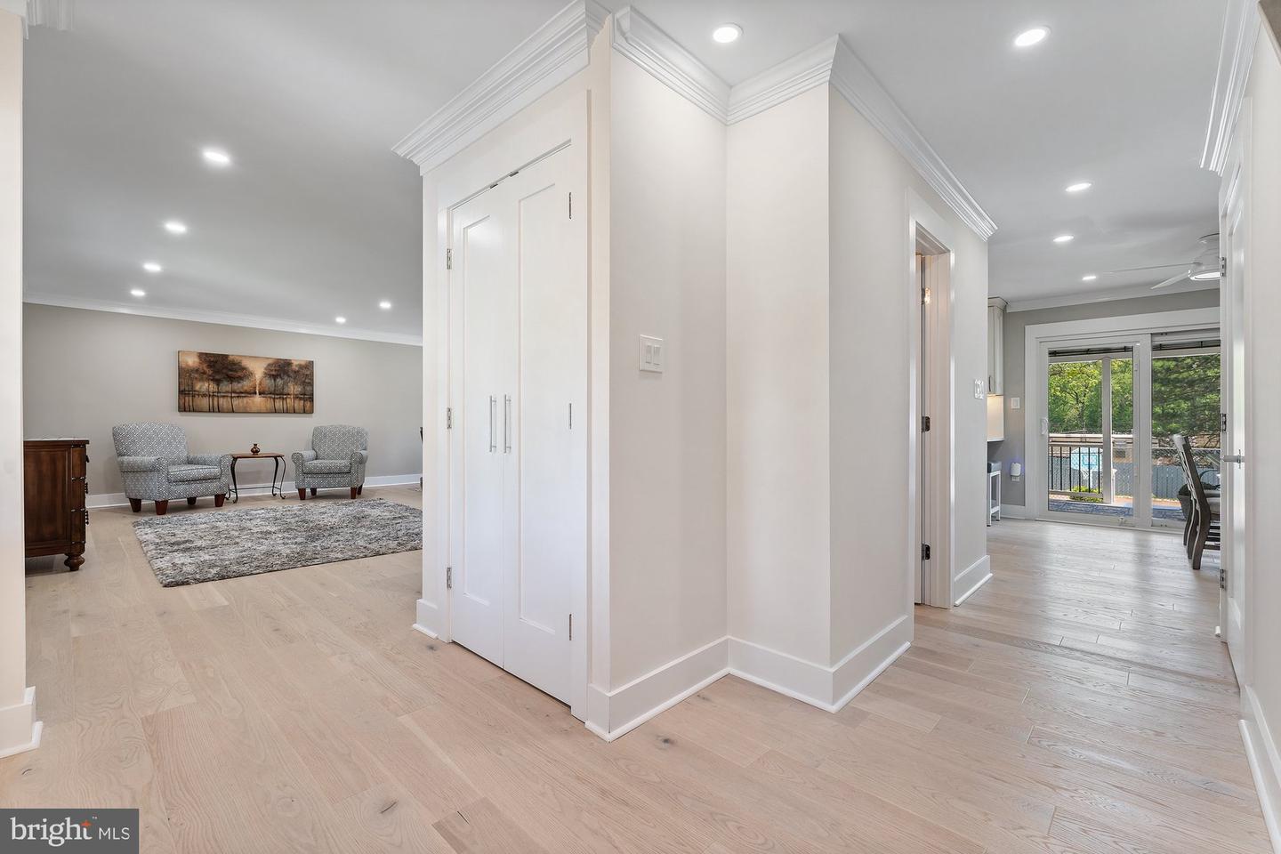 3105 SAVOY DR, FAIRFAX, Virginia 22031, 5 Bedrooms Bedrooms, ,3 BathroomsBathrooms,Residential,For sale,3105 SAVOY DR,VAFX2237054 MLS # VAFX2237054