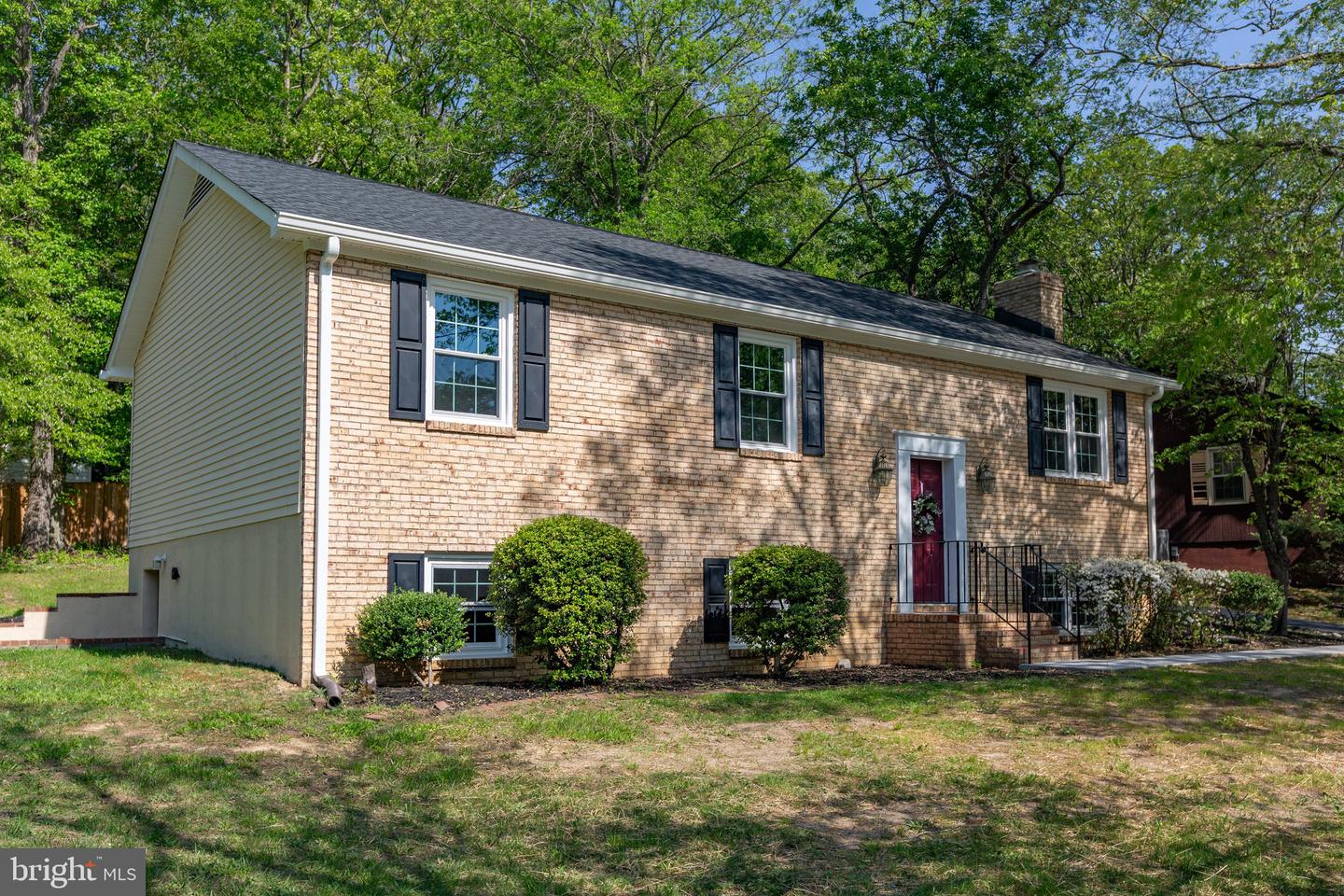 2008 STONEY CREEK DR, FREDERICKSBURG, Virginia 22407, 3 Bedrooms Bedrooms, ,2 BathroomsBathrooms,Residential,For sale,2008 STONEY CREEK DR,VASP2032642 MLS # VASP2032642