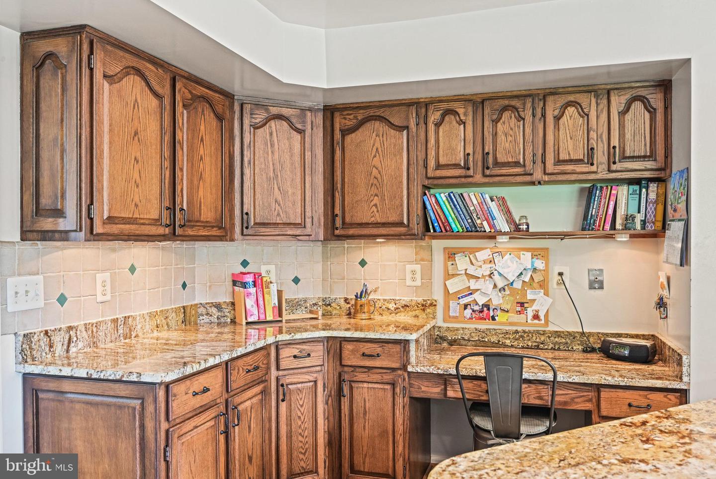 431 WEST CT NW, VIENNA, Virginia 22180, 4 Bedrooms Bedrooms, ,4 BathroomsBathrooms,Residential,For sale,431 WEST CT NW,VAFX2237078 MLS # VAFX2237078