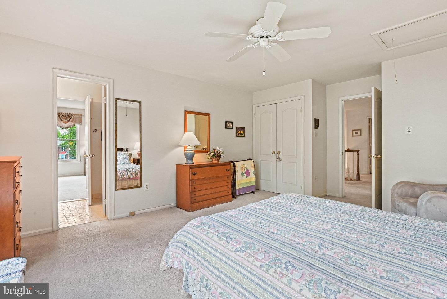 431 WEST CT NW, VIENNA, Virginia 22180, 4 Bedrooms Bedrooms, ,4 BathroomsBathrooms,Residential,For sale,431 WEST CT NW,VAFX2237078 MLS # VAFX2237078