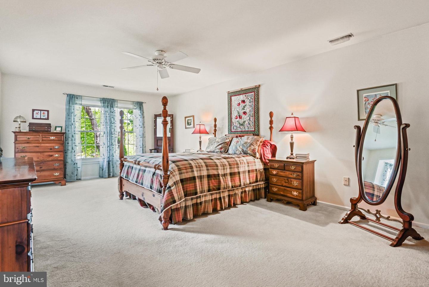 431 WEST CT NW, VIENNA, Virginia 22180, 4 Bedrooms Bedrooms, ,4 BathroomsBathrooms,Residential,For sale,431 WEST CT NW,VAFX2237078 MLS # VAFX2237078