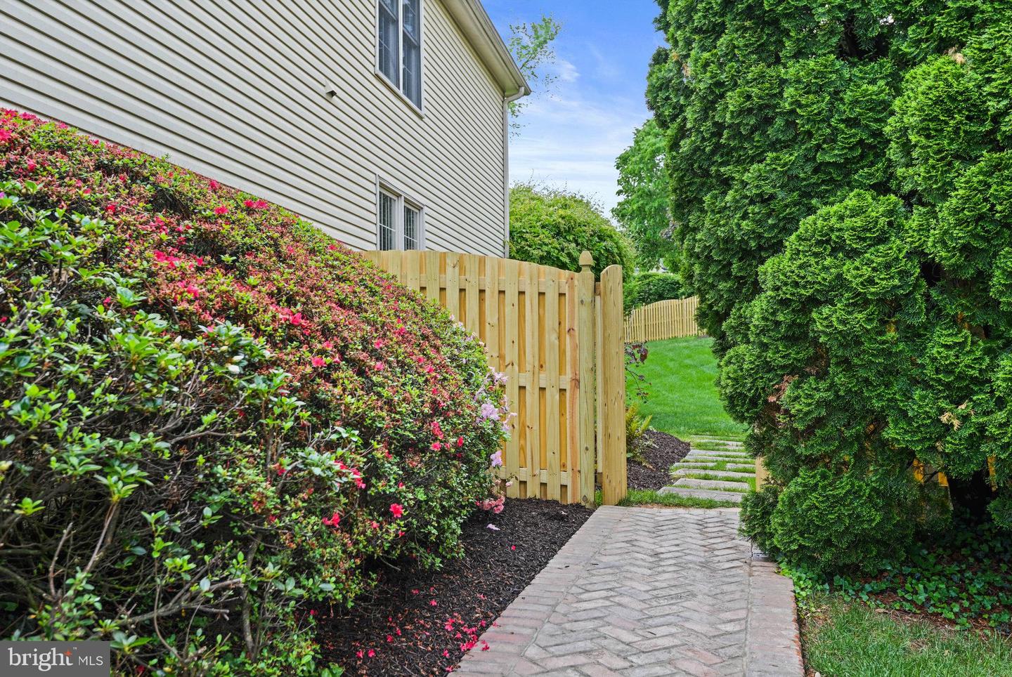 431 WEST CT NW, VIENNA, Virginia 22180, 4 Bedrooms Bedrooms, ,4 BathroomsBathrooms,Residential,For sale,431 WEST CT NW,VAFX2237078 MLS # VAFX2237078