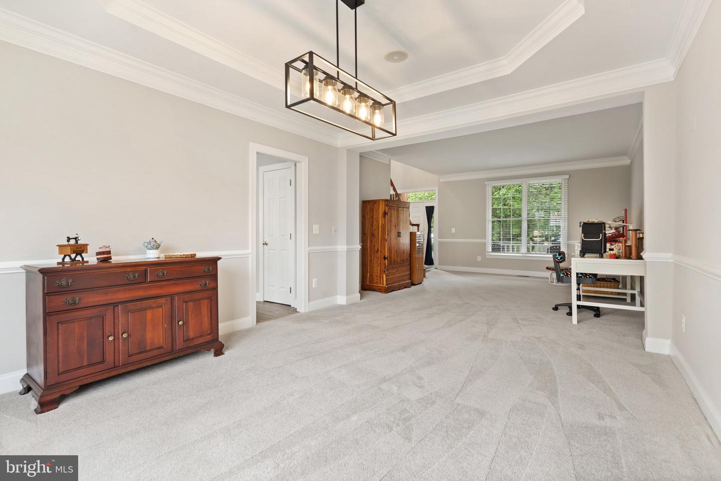15077 SYCAMORE HILLS PL, HAYMARKET, Virginia 20169, 4 Bedrooms Bedrooms, ,3 BathroomsBathrooms,Residential,For sale,15077 SYCAMORE HILLS PL,VAPW2093328 MLS # VAPW2093328