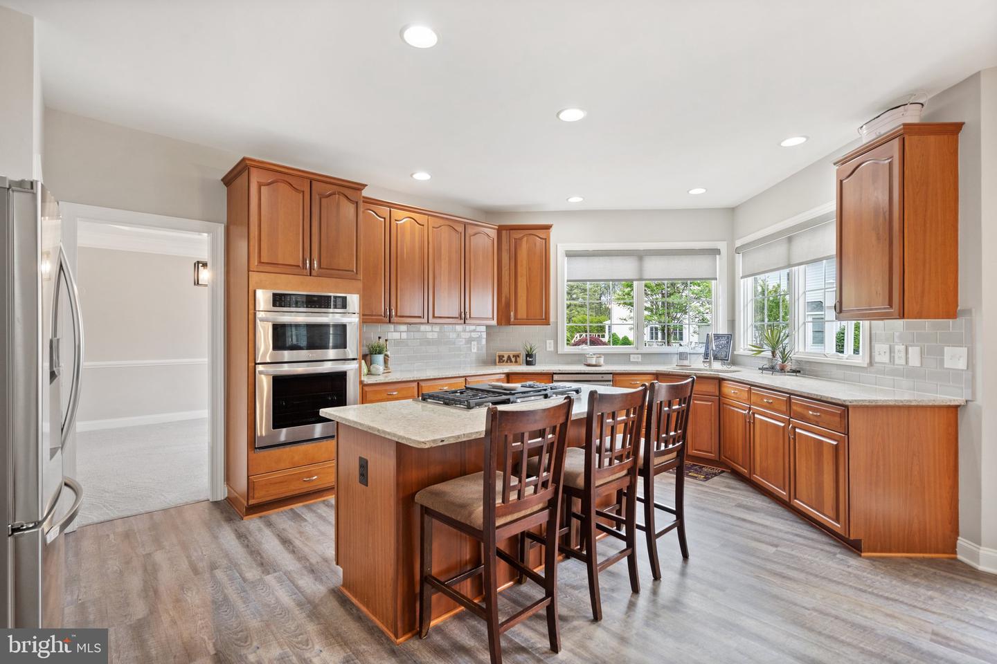 15077 SYCAMORE HILLS PL, HAYMARKET, Virginia 20169, 4 Bedrooms Bedrooms, ,3 BathroomsBathrooms,Residential,For sale,15077 SYCAMORE HILLS PL,VAPW2093328 MLS # VAPW2093328