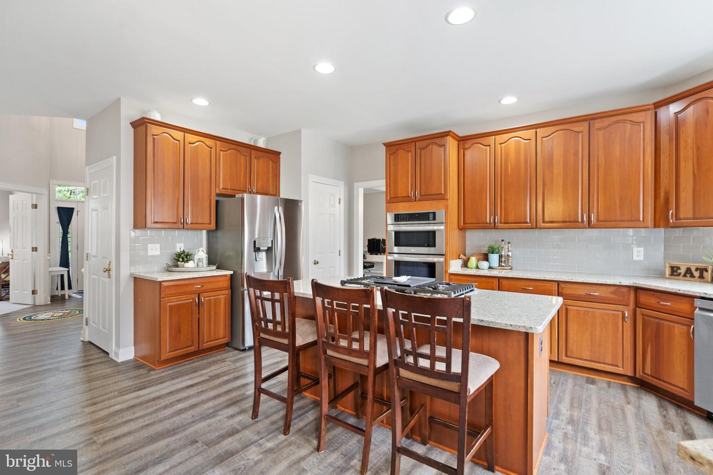 15077 SYCAMORE HILLS PL, HAYMARKET, Virginia 20169, 4 Bedrooms Bedrooms, ,3 BathroomsBathrooms,Residential,For sale,15077 SYCAMORE HILLS PL,VAPW2093328 MLS # VAPW2093328