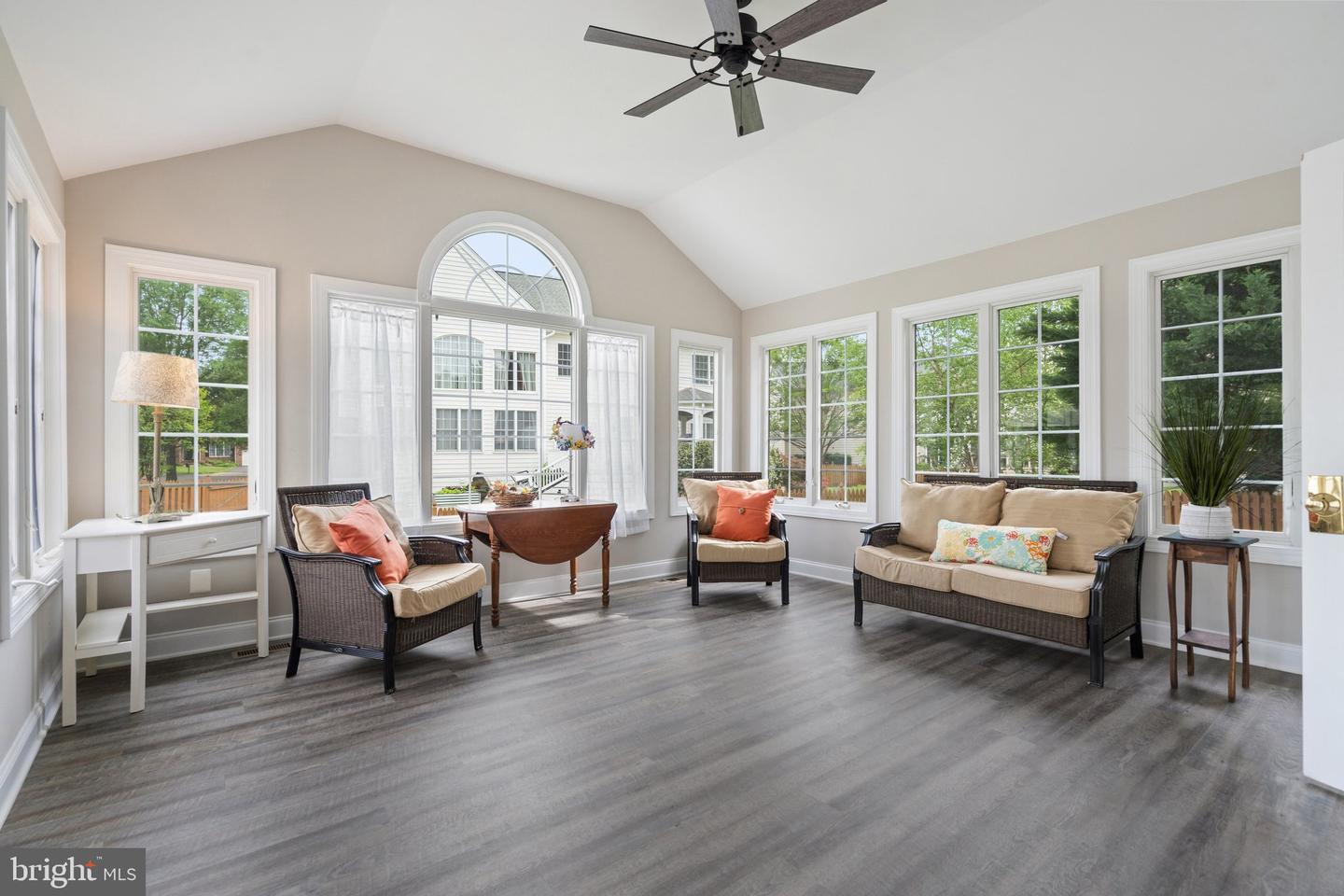 15077 SYCAMORE HILLS PL, HAYMARKET, Virginia 20169, 4 Bedrooms Bedrooms, ,3 BathroomsBathrooms,Residential,For sale,15077 SYCAMORE HILLS PL,VAPW2093328 MLS # VAPW2093328