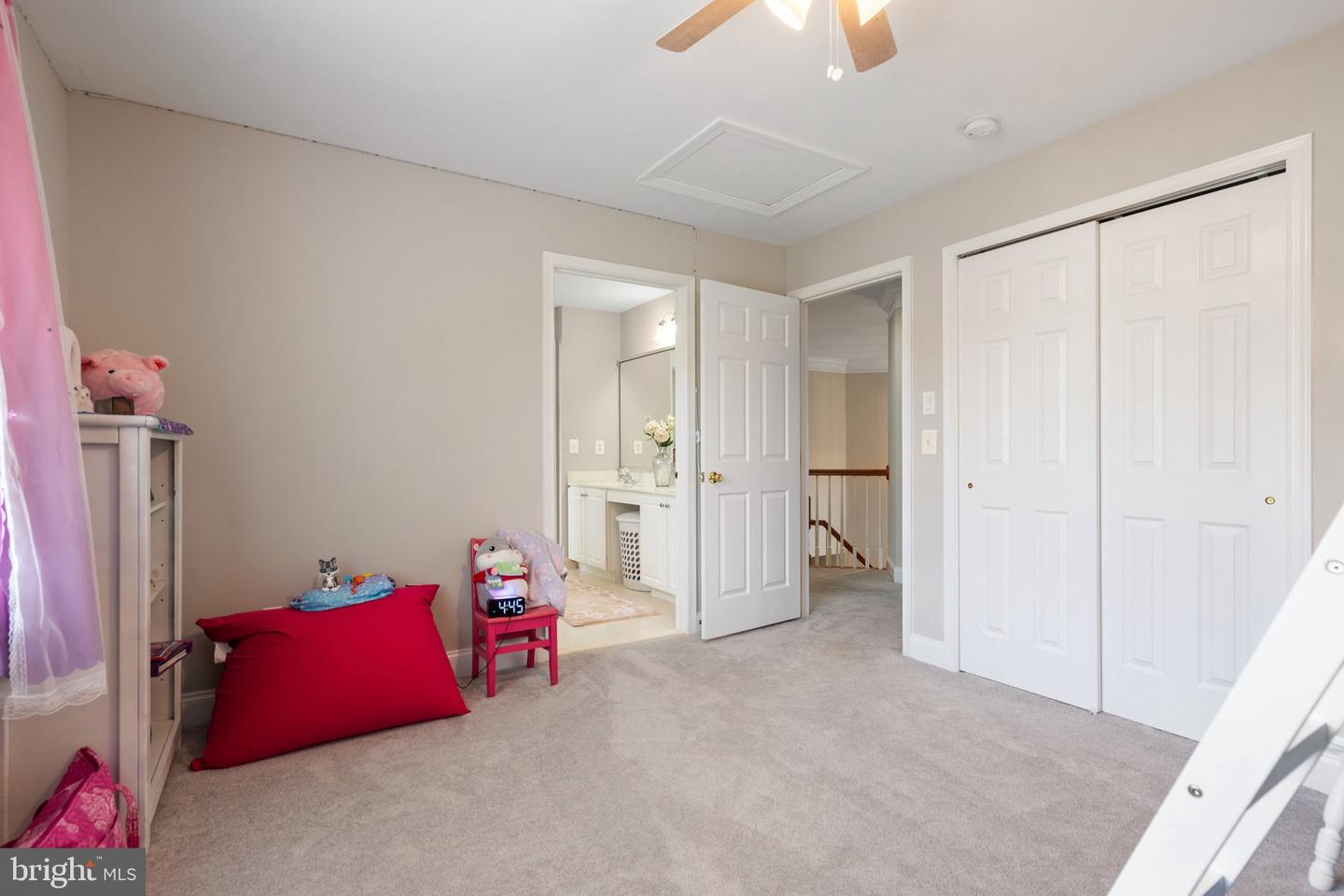 15077 SYCAMORE HILLS PL, HAYMARKET, Virginia 20169, 4 Bedrooms Bedrooms, ,3 BathroomsBathrooms,Residential,For sale,15077 SYCAMORE HILLS PL,VAPW2093328 MLS # VAPW2093328
