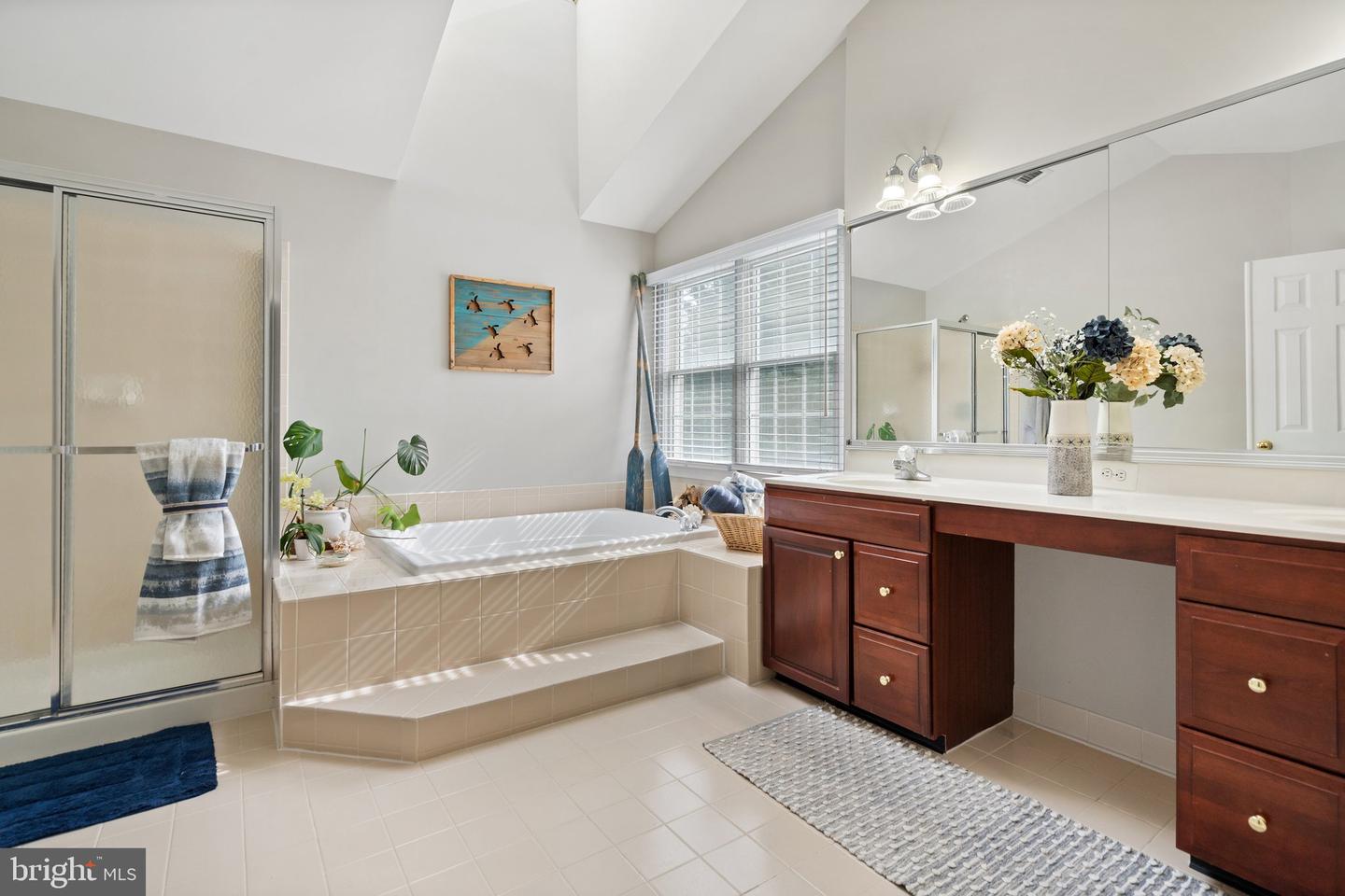 15077 SYCAMORE HILLS PL, HAYMARKET, Virginia 20169, 4 Bedrooms Bedrooms, ,3 BathroomsBathrooms,Residential,For sale,15077 SYCAMORE HILLS PL,VAPW2093328 MLS # VAPW2093328