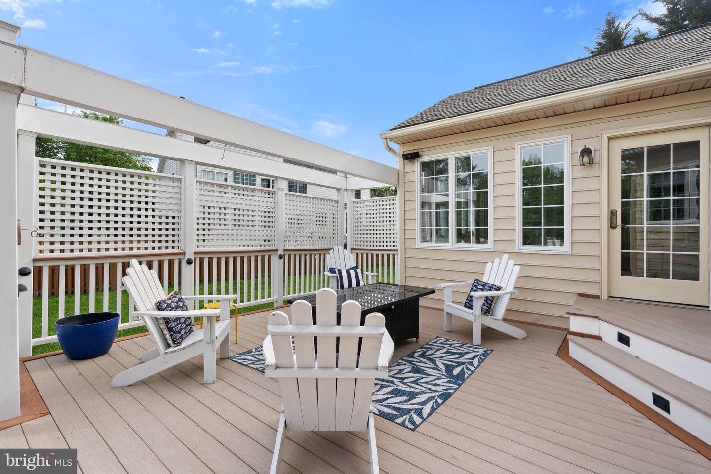 15077 SYCAMORE HILLS PL, HAYMARKET, Virginia 20169, 4 Bedrooms Bedrooms, ,3 BathroomsBathrooms,Residential,For sale,15077 SYCAMORE HILLS PL,VAPW2093328 MLS # VAPW2093328