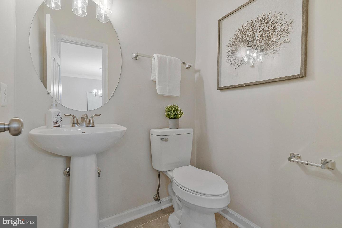 4151 VERNOY HILLS RD, FAIRFAX, Virginia 22033, 3 Bedrooms Bedrooms, ,2 BathroomsBathrooms,Residential,For sale,4151 VERNOY HILLS RD,VAFX2237252 MLS # VAFX2237252