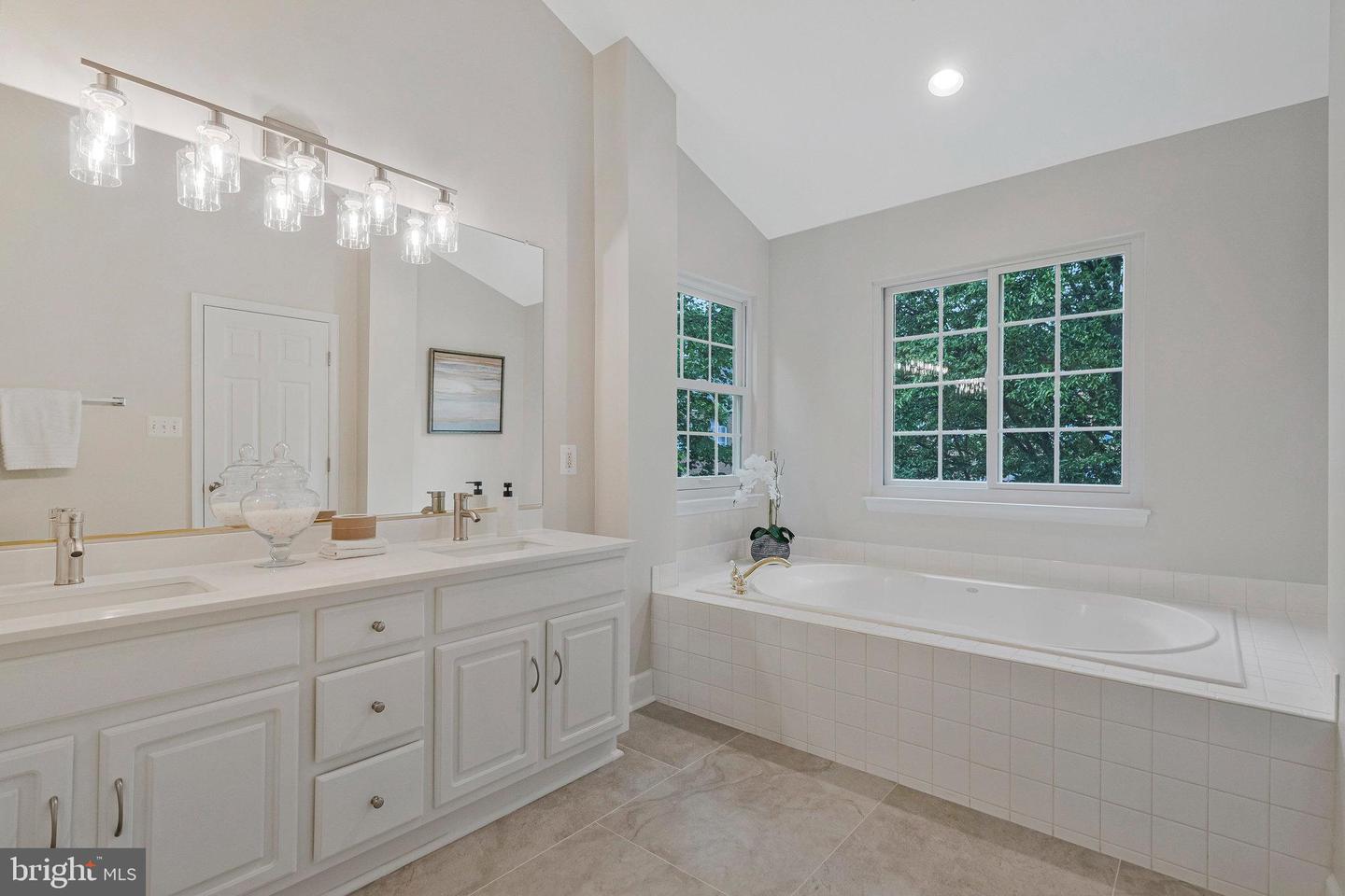 4151 VERNOY HILLS RD, FAIRFAX, Virginia 22033, 3 Bedrooms Bedrooms, ,2 BathroomsBathrooms,Residential,For sale,4151 VERNOY HILLS RD,VAFX2237252 MLS # VAFX2237252