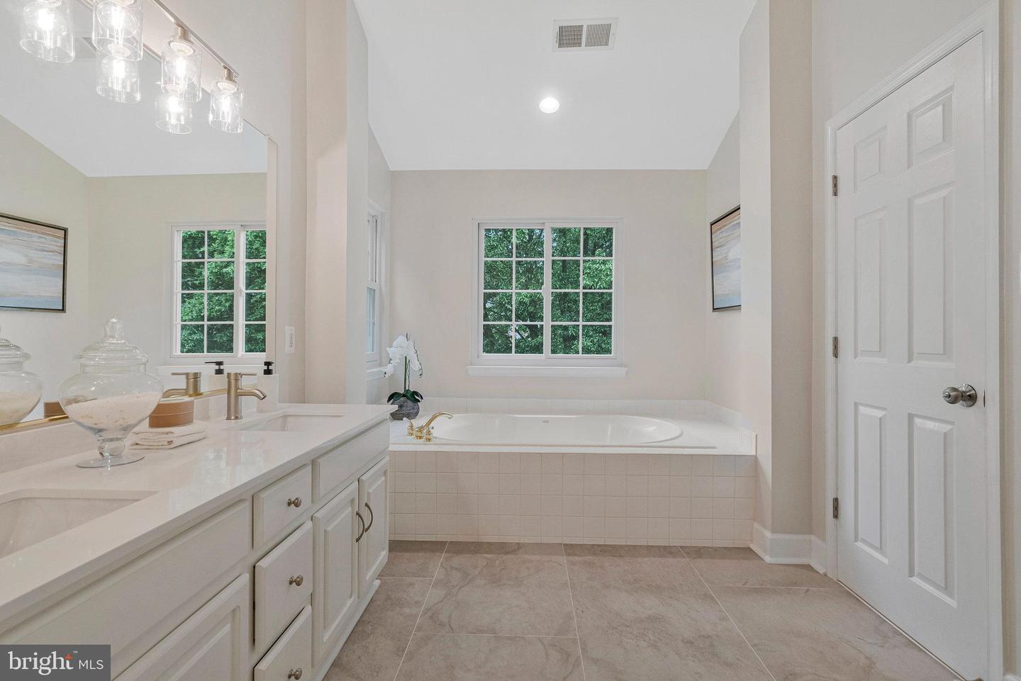 4151 VERNOY HILLS RD, FAIRFAX, Virginia 22033, 3 Bedrooms Bedrooms, ,2 BathroomsBathrooms,Residential,For sale,4151 VERNOY HILLS RD,VAFX2237252 MLS # VAFX2237252