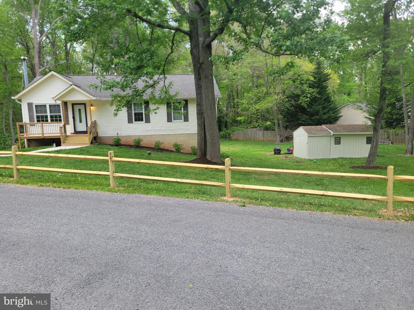 8973 ROUND TOP RD, MANASSAS, Virginia 20112, 3 Bedrooms Bedrooms, ,3 BathroomsBathrooms,Residential,For sale,8973 ROUND TOP RD,VAPW2093402 MLS # VAPW2093402