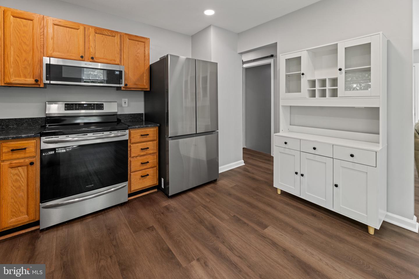 8973 ROUND TOP RD, MANASSAS, Virginia 20112, 3 Bedrooms Bedrooms, ,3 BathroomsBathrooms,Residential,For sale,8973 ROUND TOP RD,VAPW2093402 MLS # VAPW2093402