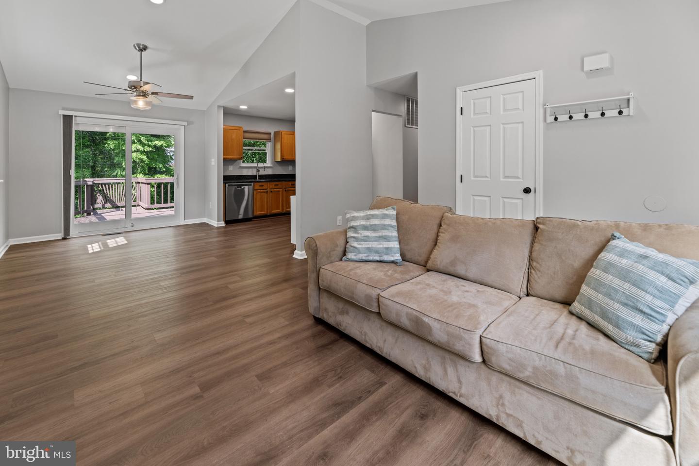 8973 ROUND TOP RD, MANASSAS, Virginia 20112, 3 Bedrooms Bedrooms, ,3 BathroomsBathrooms,Residential,For sale,8973 ROUND TOP RD,VAPW2093402 MLS # VAPW2093402