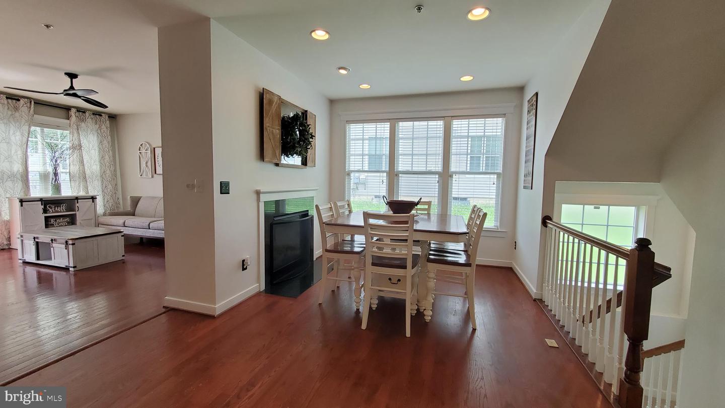 14013 INDIGO BUNTING CT, GAINESVILLE, Virginia 20155, 4 Bedrooms Bedrooms, ,3 BathroomsBathrooms,Residential,For sale,14013 INDIGO BUNTING CT,VAPW2093404 MLS # VAPW2093404