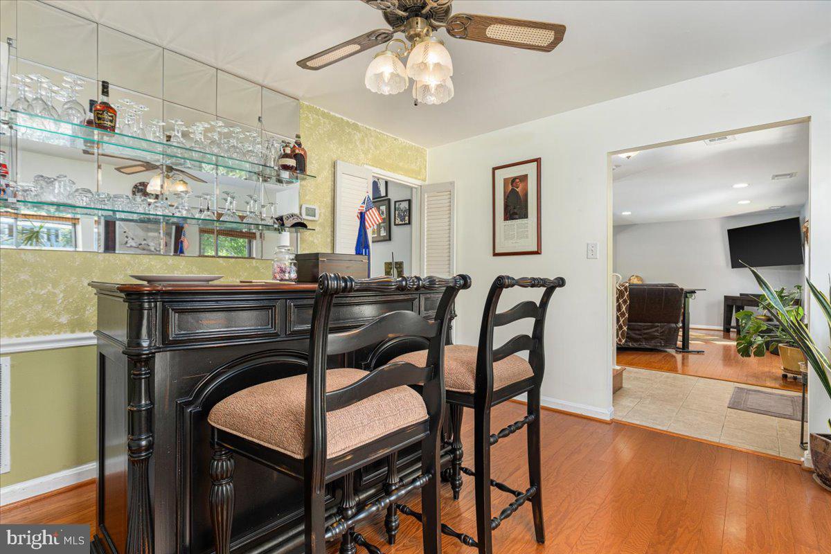 5515 DUNSMORE RD, ALEXANDRIA, Virginia 22315, 4 Bedrooms Bedrooms, ,2 BathroomsBathrooms,Residential,For sale,5515 DUNSMORE RD,VAFX2237540 MLS # VAFX2237540