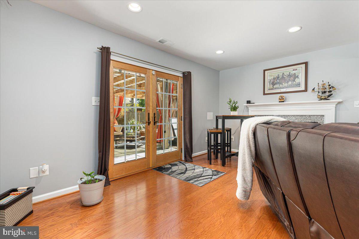 5515 DUNSMORE RD, ALEXANDRIA, Virginia 22315, 4 Bedrooms Bedrooms, ,2 BathroomsBathrooms,Residential,For sale,5515 DUNSMORE RD,VAFX2237540 MLS # VAFX2237540