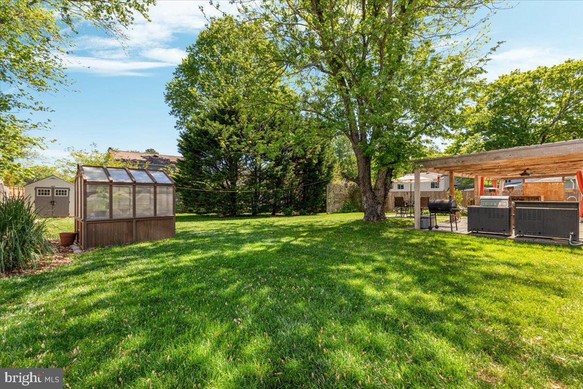5515 DUNSMORE RD, ALEXANDRIA, Virginia 22315, 4 Bedrooms Bedrooms, ,2 BathroomsBathrooms,Residential,For sale,5515 DUNSMORE RD,VAFX2237540 MLS # VAFX2237540