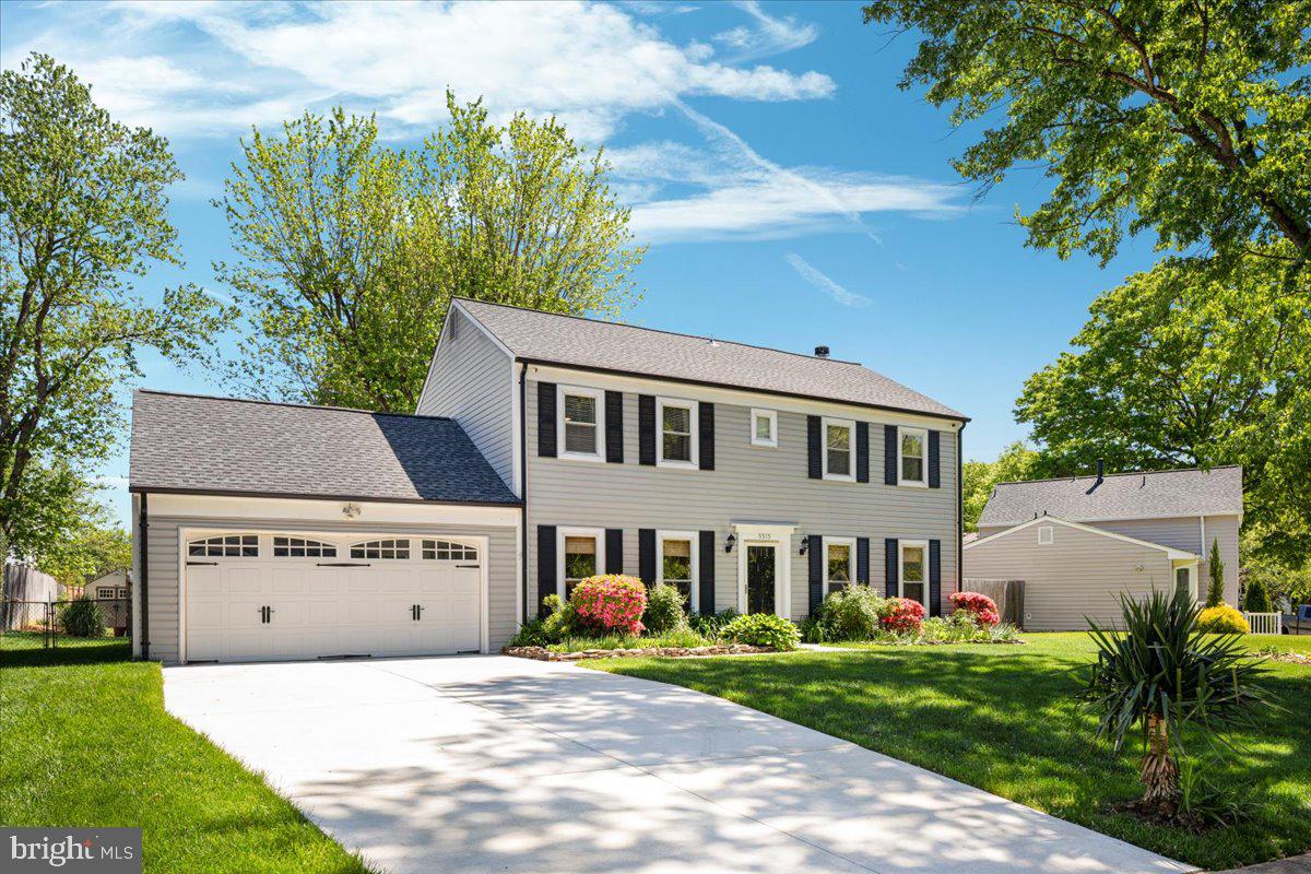 5515 DUNSMORE RD, ALEXANDRIA, Virginia 22315, 4 Bedrooms Bedrooms, ,2 BathroomsBathrooms,Residential,For sale,5515 DUNSMORE RD,VAFX2237540 MLS # VAFX2237540