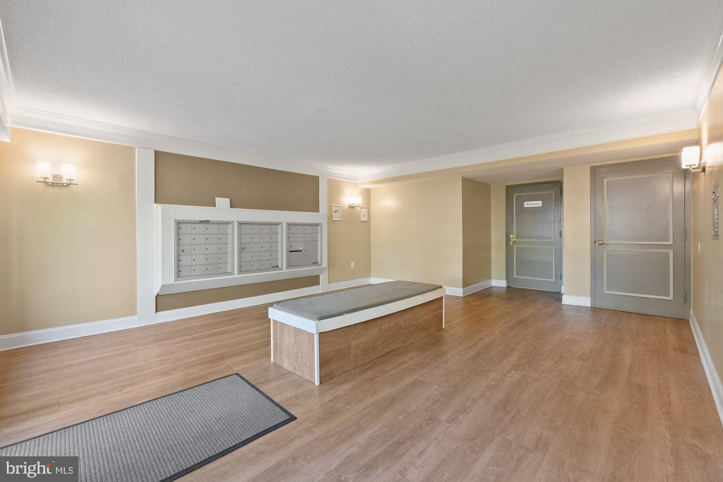 7651 TREMAYNE PL #207, MCLEAN, Virginia 22102, 2 Bedrooms Bedrooms, ,1 BathroomBathrooms,Residential,For sale,7651 TREMAYNE PL #207,VAFX2237052 MLS # VAFX2237052