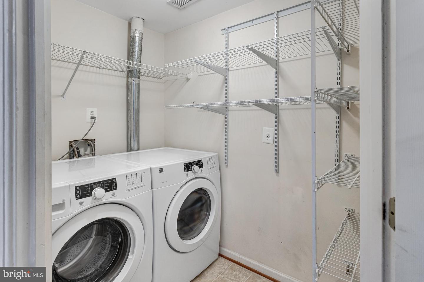12423 SELKIRK CIR, BRISTOW, Virginia 20136, 2 Bedrooms Bedrooms, ,2 BathroomsBathrooms,Residential,For sale,12423 SELKIRK CIR,VAPW2093346 MLS # VAPW2093346