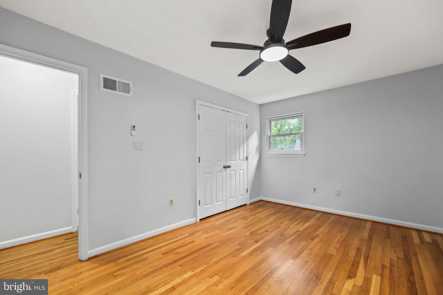 6010 MERRYVALE CT, SPRINGFIELD, Virginia 22152, 4 Bedrooms Bedrooms, ,2 BathroomsBathrooms,Residential,For sale,6010 MERRYVALE CT,VAFX2237508 MLS # VAFX2237508