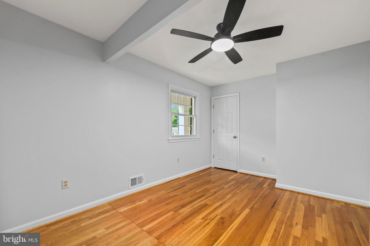 6010 MERRYVALE CT, SPRINGFIELD, Virginia 22152, 4 Bedrooms Bedrooms, ,2 BathroomsBathrooms,Residential,For sale,6010 MERRYVALE CT,VAFX2237508 MLS # VAFX2237508