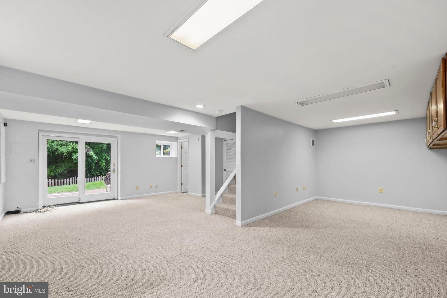 6010 MERRYVALE CT, SPRINGFIELD, Virginia 22152, 4 Bedrooms Bedrooms, ,2 BathroomsBathrooms,Residential,For sale,6010 MERRYVALE CT,VAFX2237508 MLS # VAFX2237508