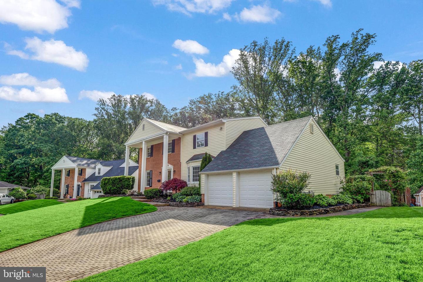 6010 MERRYVALE CT, SPRINGFIELD, Virginia 22152, 4 Bedrooms Bedrooms, ,2 BathroomsBathrooms,Residential,For sale,6010 MERRYVALE CT,VAFX2237508 MLS # VAFX2237508