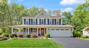 4939 EDGE ROCK DR, CHANTILLY, Virginia 20151, 5 Bedrooms Bedrooms, ,3 BathroomsBathrooms,Residential,For sale,4939 EDGE ROCK DR,VAFX2237510 MLS # VAFX2237510