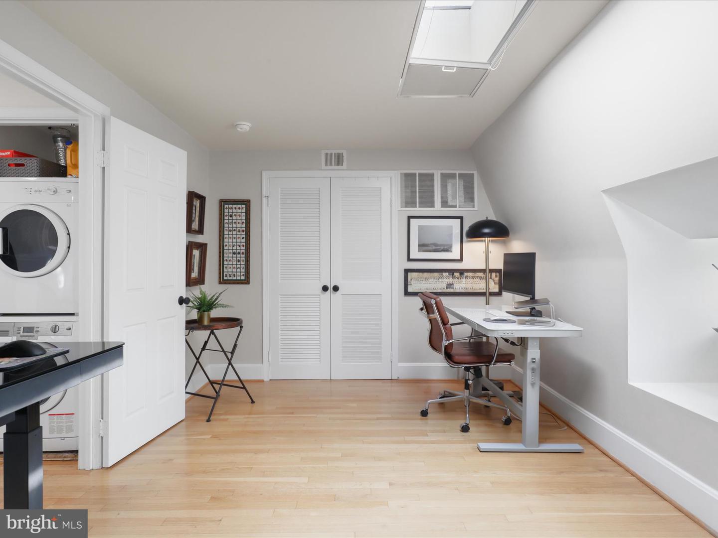 1409 21ST ST NW #3C, WASHINGTON, District Of Columbia 20036, 2 Bedrooms Bedrooms, ,1 BathroomBathrooms,Residential,For sale,1409 21ST ST NW #3C,DCDC2198098 MLS # DCDC2198098