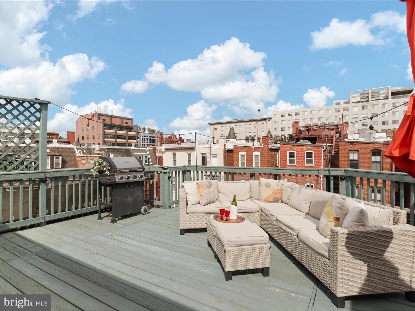 1409 21ST ST NW #3C, WASHINGTON, District Of Columbia 20036, 2 Bedrooms Bedrooms, ,1 BathroomBathrooms,Residential,For sale,1409 21ST ST NW #3C,DCDC2198098 MLS # DCDC2198098