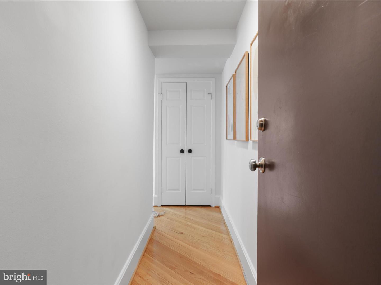 1409 21ST ST NW #3C, WASHINGTON, District Of Columbia 20036, 2 Bedrooms Bedrooms, ,1 BathroomBathrooms,Residential,For sale,1409 21ST ST NW #3C,DCDC2198098 MLS # DCDC2198098