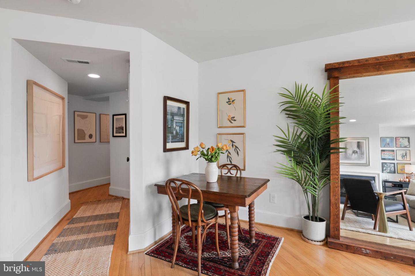 1409 21ST ST NW #3C, WASHINGTON, District Of Columbia 20036, 2 Bedrooms Bedrooms, ,1 BathroomBathrooms,Residential,For sale,1409 21ST ST NW #3C,DCDC2198098 MLS # DCDC2198098
