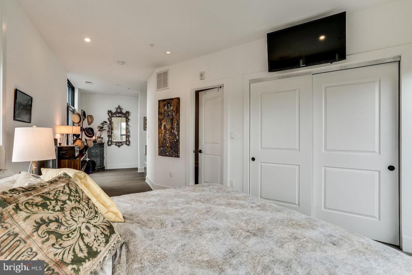 1402 H ST NE #501, WASHINGTON, District Of Columbia 20002, 2 Bedrooms Bedrooms, ,2 BathroomsBathrooms,Residential,For sale,1402 H ST NE #501,DCDC2198120 MLS # DCDC2198120