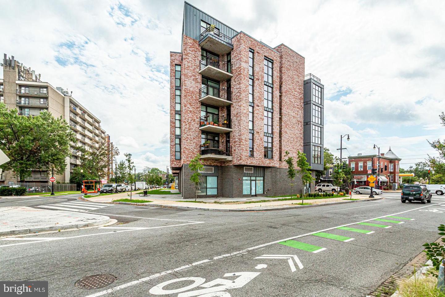 1402 H ST NE #501, WASHINGTON, District Of Columbia 20002, 2 Bedrooms Bedrooms, ,2 BathroomsBathrooms,Residential,For sale,1402 H ST NE #501,DCDC2198120 MLS # DCDC2198120