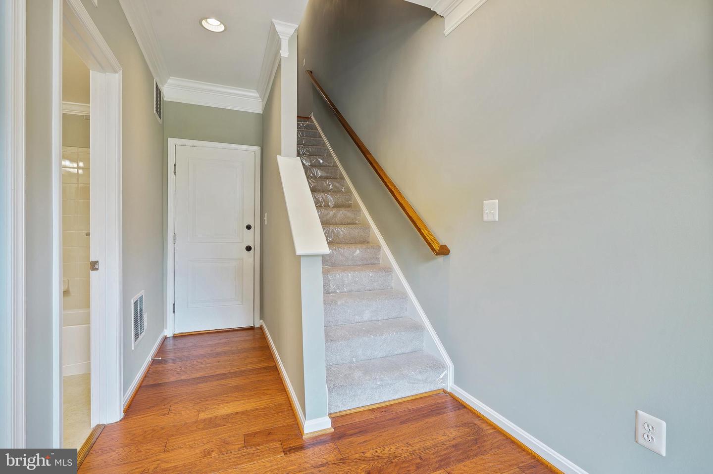 22788 SAGAMORE SQ, BRAMBLETON, Virginia 20148, 3 Bedrooms Bedrooms, ,2 BathroomsBathrooms,Residential,For sale,22788 SAGAMORE SQ,VALO2095180 MLS # VALO2095180