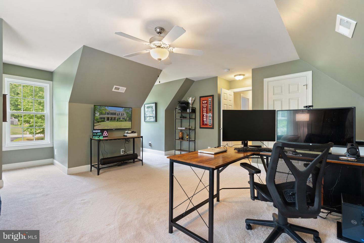 10919 PARK RIDGE RD, FREDERICKSBURG, Virginia 22408, 5 Bedrooms Bedrooms, ,3 BathroomsBathrooms,Residential,For sale,10919 PARK RIDGE RD,VASP2032686 MLS # VASP2032686