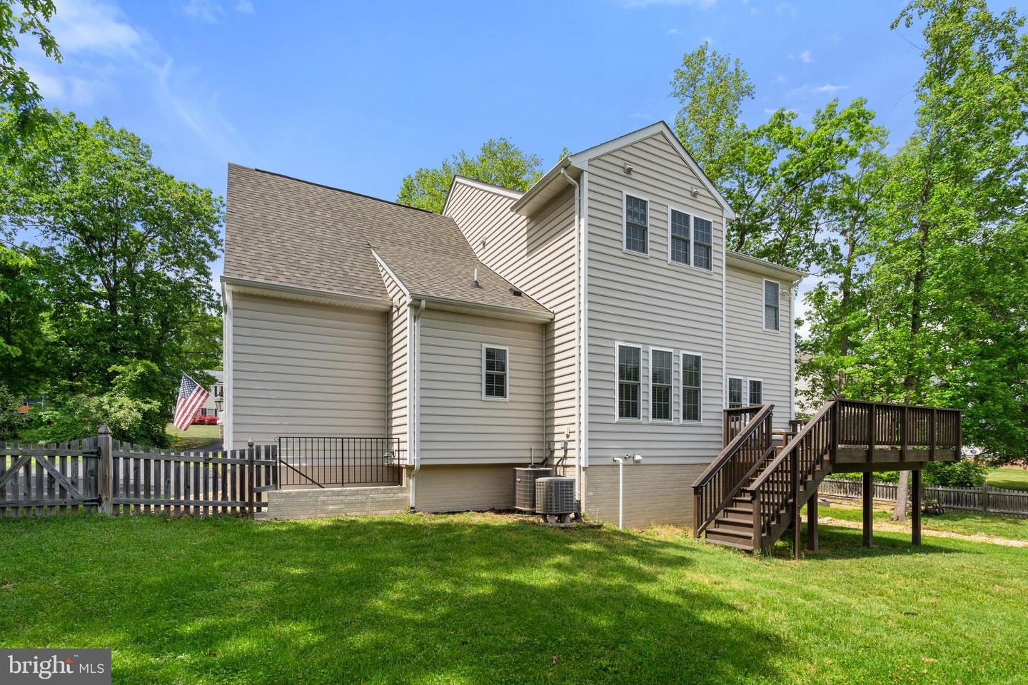 10919 PARK RIDGE RD, FREDERICKSBURG, Virginia 22408, 5 Bedrooms Bedrooms, ,3 BathroomsBathrooms,Residential,For sale,10919 PARK RIDGE RD,VASP2032686 MLS # VASP2032686