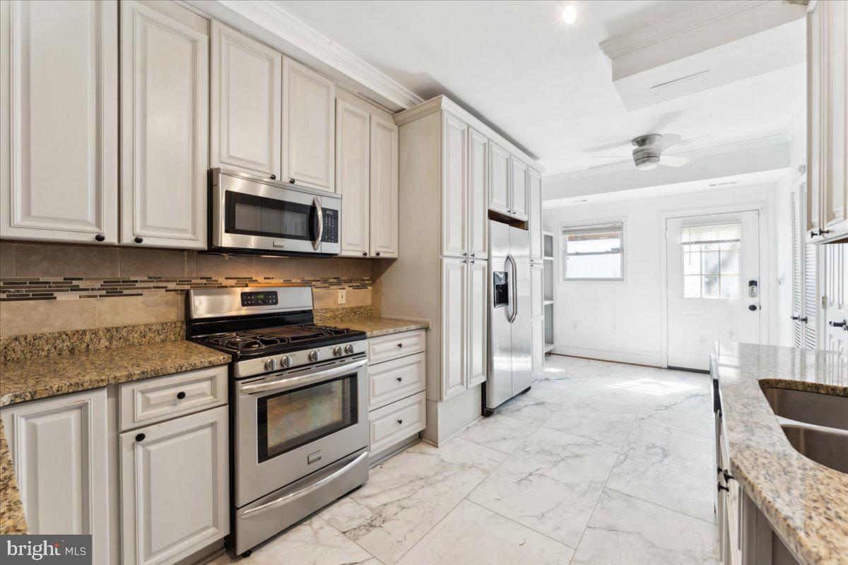 1904 17TH ST SE, WASHINGTON, District Of Columbia 20020, 3 Bedrooms Bedrooms, ,2 BathroomsBathrooms,Residential,For sale,1904 17TH ST SE,DCDC2198246 MLS # DCDC2198246