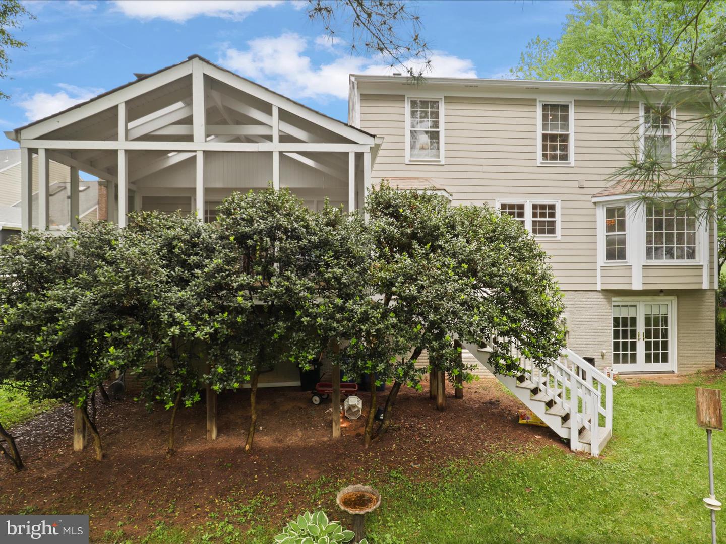1612 AUTUMNWOOD DR, RESTON, Virginia 20194, 3 Bedrooms Bedrooms, ,2 BathroomsBathrooms,Residential,For sale,1612 AUTUMNWOOD DR,VAFX2237752 MLS # VAFX2237752